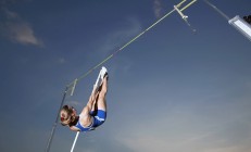 开云体育在线-当非洲雄鹰遇上红白军团，罗德里持续制造杀伤背后的战术密码