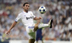 开云体育登录-加克波爆发点燃战火，乌克兰血拼克罗地亚上演东欧足球史诗