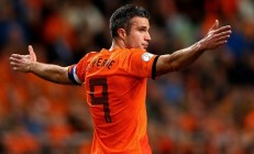 开云体育APP下载-东契奇爆发撕裂防线，黄蜂提前缴械成就雷霆关键一胜