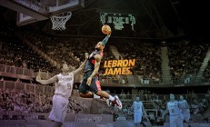 开云体育视频直播-福建队鏖战热火，克莱刷新纪录，跨越太平洋的篮球传奇