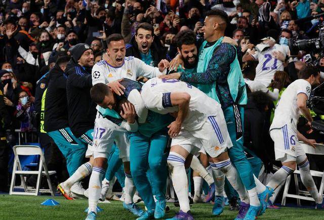 曼城客场力克巴塞罗那,积分榜登顶的简单介绍 曼城客场力克巴塞罗那,积分榜登顶的简单介绍