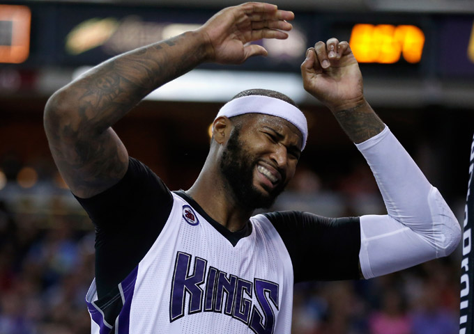 华盛顿后防脆弱,频频被队友揭穿 华盛顿后防脆弱,频频被队友揭穿