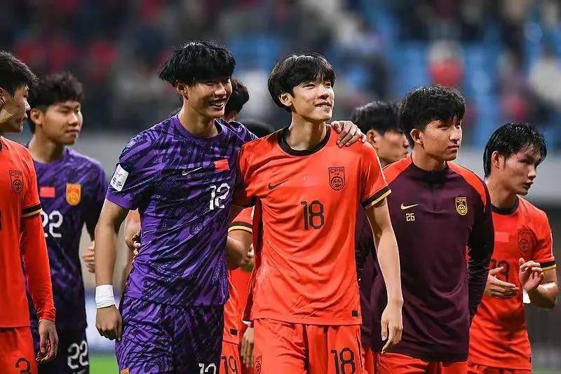 卡塔尔球队实现逆袭，反超对手