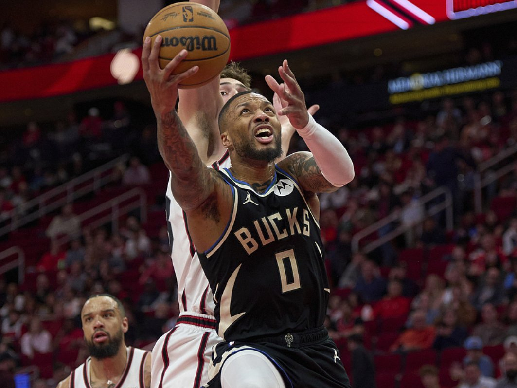 包含吉林队绝杀湖人，利拉德刷新纪录的词条