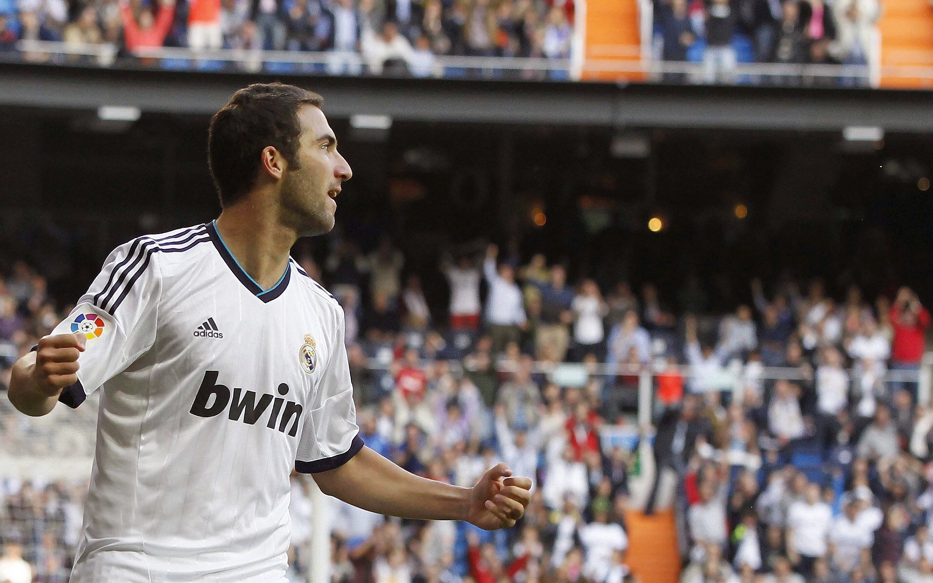 钢铁意志铸就传奇，奥恰洛夫刷新纪录引领德国队惊天逆转日本队