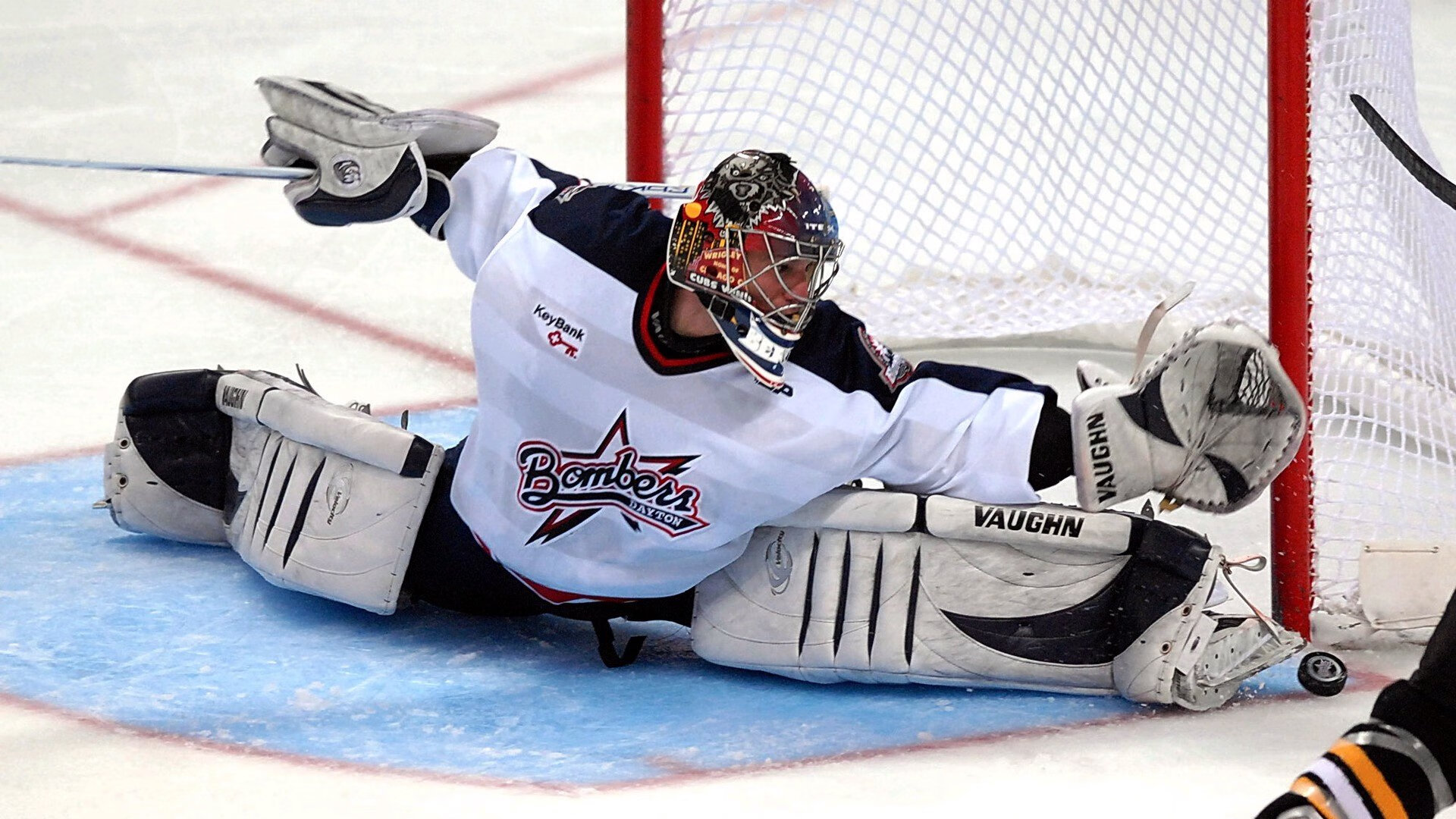 欧冠淘汰赛焦点战,巴拉圭封锁摩纳哥,战术铁幕下的绿茵博弈